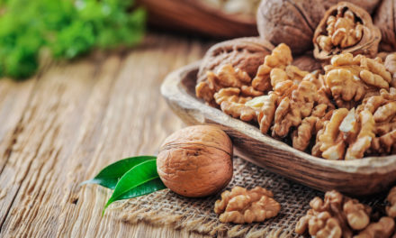 Walnuss (Juglans regia L.)