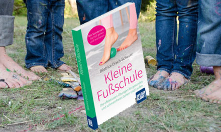 Kleine Fußschule. Kompakt-Ratgeber