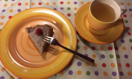 Rohkostkuchen mit Himbeeren