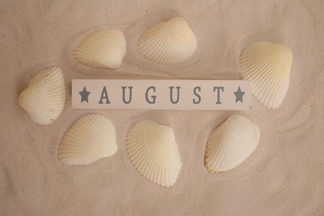 Himmlische Konstellationen im August – Was erwartet die Geburtstagskinder?